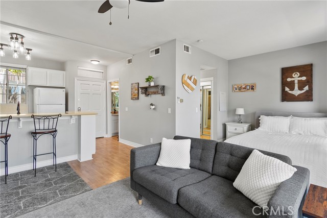 20191 Cape Coral Lane, Huntington Beach CA: https://media.crmls.org/medias/6df24896-717c-4678-af97-5c487a99ed69.jpg