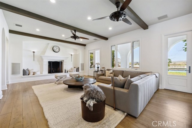 Detail Gallery Image 8 of 27 For 25345 Prado De Los Gansos, Calabasas,  CA 91302 - 5 Beds | 7 Baths