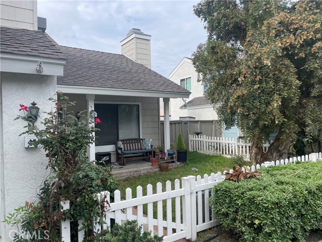 45 Wintermist, Irvine CA: https://media.crmls.org/medias/6df2f7ba-748f-4584-942d-1f513c219938.jpg