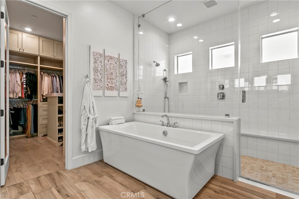 6df3597b F166 4fb1 A04f 39923e70194b