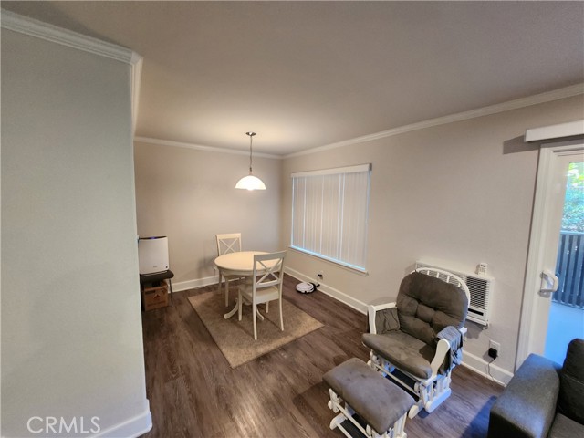 Detail Gallery Image 2 of 11 For 8515 Villa La Jolla Dr #F,  La Jolla,  CA 92037 - 1 Beds | 1 Baths