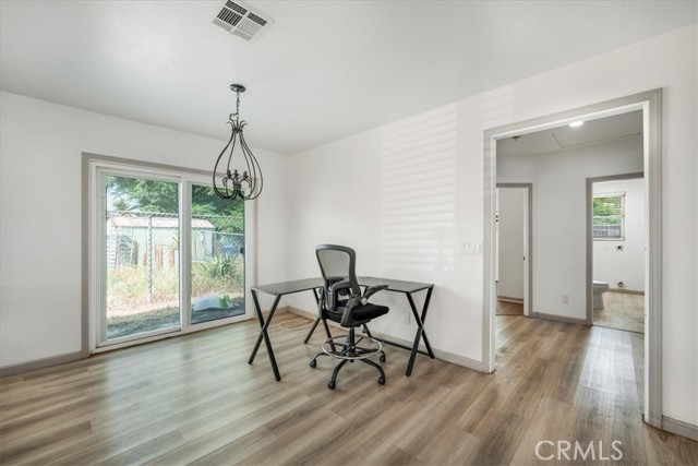 14928 Yucca Avenue, Fontana CA: https://media.crmls.org/medias/6df766e0-19d6-4c73-b9ae-bd29f21c821b.jpg