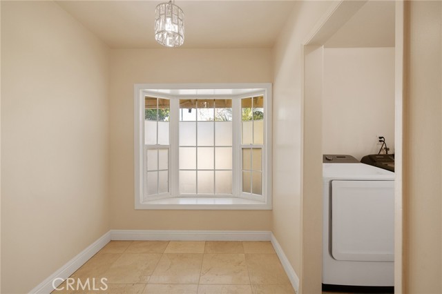 8419 Yolanda Avenue, Northridge CA: https://media.crmls.org/medias/6df7d005-2729-45d8-aa4e-c28538a07fc2.jpg