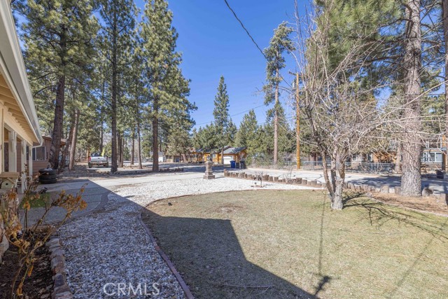 Detail Gallery Image 5 of 38 For 253 Whipple Dr, Big Bear City,  CA 92314 - 2 Beds | 1 Baths