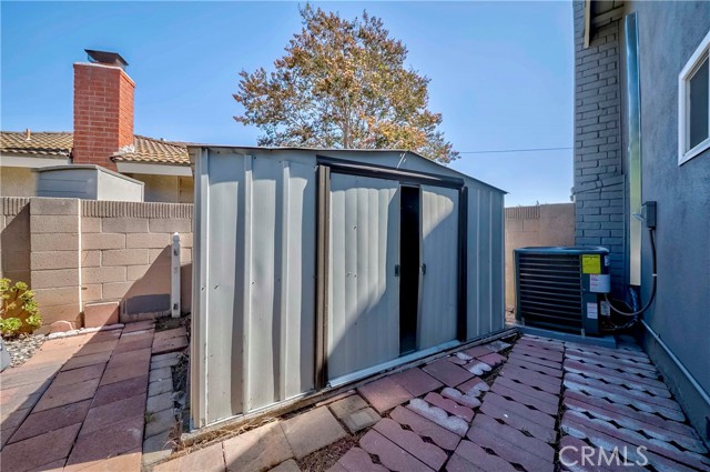 4741 Newman Avenue, Cypress CA: https://media.crmls.org/medias/6df8fbb4-bc5b-430c-971b-622489b0fd42.jpg