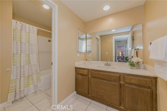 Detail Gallery Image 23 of 28 For 2410 Plaza De Vista, Fullerton,  CA 92833 - 3 Beds | 2/1 Baths