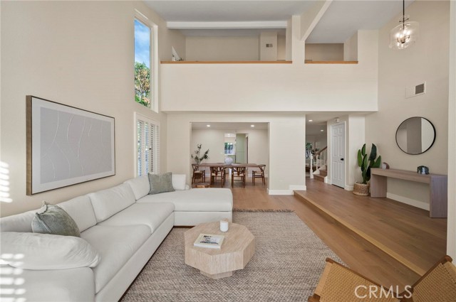 20516 Germain Street, Chatsworth CA: https://media.crmls.org/medias/6dfa06c4-c559-40ee-b96d-14fac6fb879b.jpg