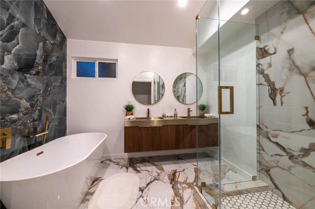 Detail Gallery Image 43 of 45 For 5652 Lemp Ave, North Hollywood,  CA 91601 - 5 Beds | 4 Baths