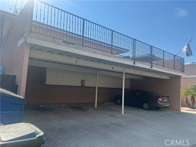 Image 11 of 13 For 218 Lomita  