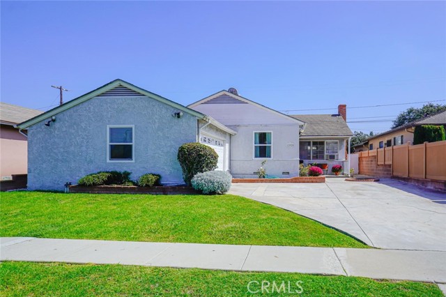 Detail Gallery Image 1 of 1 For 12920 Ardath Ave, Gardena,  CA 90249 - 3 Beds | 2 Baths