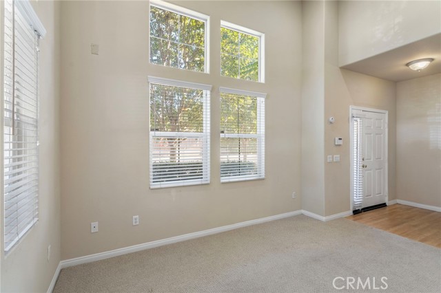 Detail Gallery Image 6 of 30 For 2199 Associated Rd, Fullerton,  CA 92831 - 3 Beds | 2/1 Baths