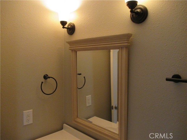 Image 40 of 50 For 26145 Cherry Hills Boulevard