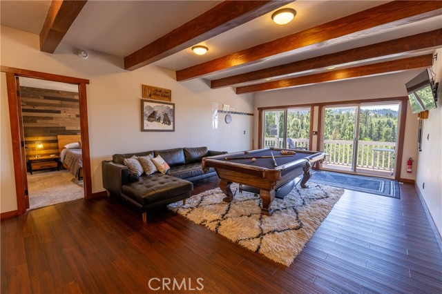 43866 Mendocino Drive, Big Bear Lake CA: https://media.crmls.org/medias/6dfd8a95-bb97-465b-b2fb-633abf726408.jpg