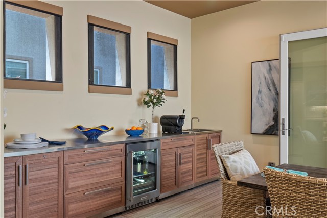46 Dogwood, Lake Forest CA: https://media.crmls.org/medias/6dfe4662-43bf-46d9-9694-080e1ccbcb66.jpg
