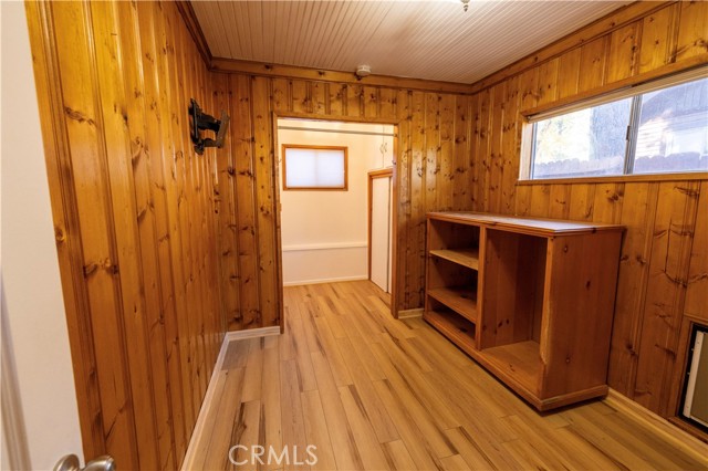 Detail Gallery Image 42 of 54 For 2242 Deep Creek Dr, Running Springs,  CA 92382 - 2 Beds | 2 Baths
