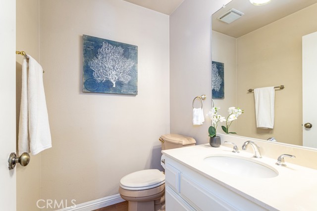 Detail Gallery Image 20 of 30 For 6044 E Silverspur Trl, Anaheim Hills,  CA 92807 - 2 Beds | 2/1 Baths