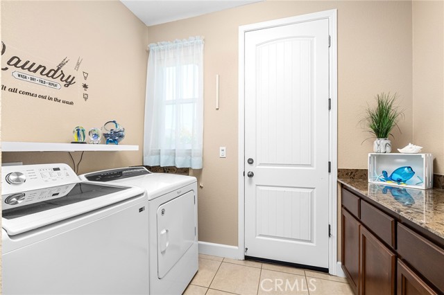 3255 Sespe Creek Way, Chico CA: https://media.crmls.org/medias/6e01c4f0-cf0b-497b-a249-beef1d8a7773.jpg