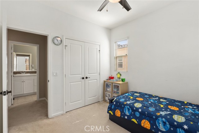 Detail Gallery Image 21 of 36 For 21710 Bene Dr, Saugus,  CA 91350 - 3 Beds | 2/1 Baths