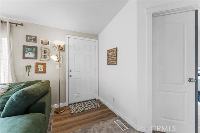 Detail Gallery Image 6 of 35 For 361 Knob Hill, Oroville,  CA 95966 - 3 Beds | 2 Baths