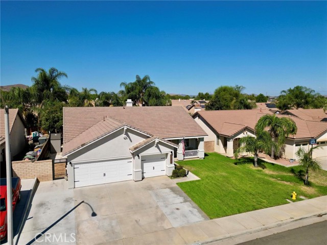 26807 Wilkes Drive, Menifee CA: https://media.crmls.org/medias/6e02e893-6fd3-4309-8d93-005e26673d08.jpg