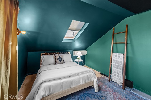 Detail Gallery Image 55 of 65 For 1079 San Jose Ave, Burbank,  CA 91501 - 4 Beds | 3/1 Baths