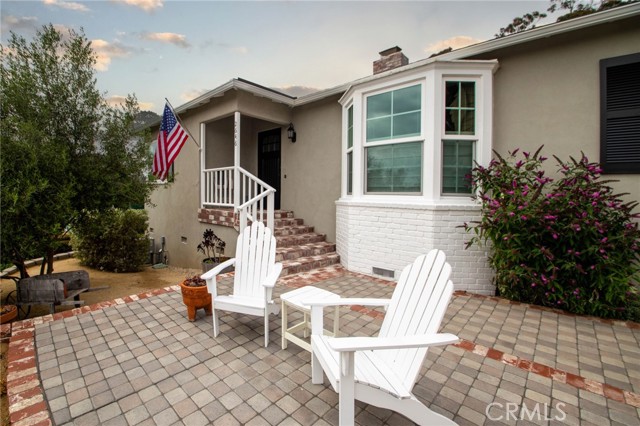 Detail Gallery Image 3 of 26 For 2646 Sunset St, San Diego,  CA 92110 - 3 Beds | 2/1 Baths
