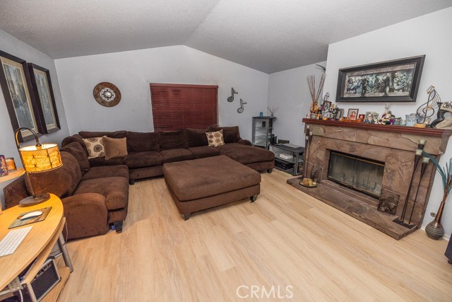 Detail Gallery Image 24 of 32 For 38010 San Mateo Ave, Palmdale,  CA 93551 - 4 Beds | 3 Baths