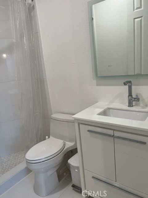 Detail Gallery Image 9 of 18 For 2708 San Marcos Dr, Pasadena,  CA 91107 - 4 Beds | 4 Baths