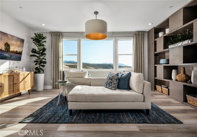 Detail Gallery Image 14 of 18 For 27546 Juniper Ln, Valencia,  CA 91381 - 5 Beds | 4/1 Baths