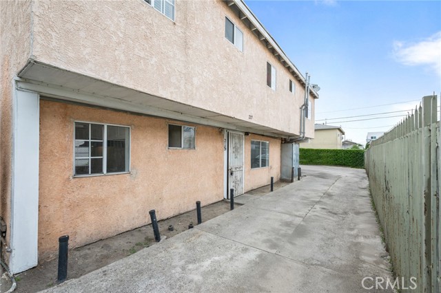 Detail Gallery Image 6 of 20 For 213 E 87th Pl, Los Angeles,  CA 90003 - – Beds | – Baths