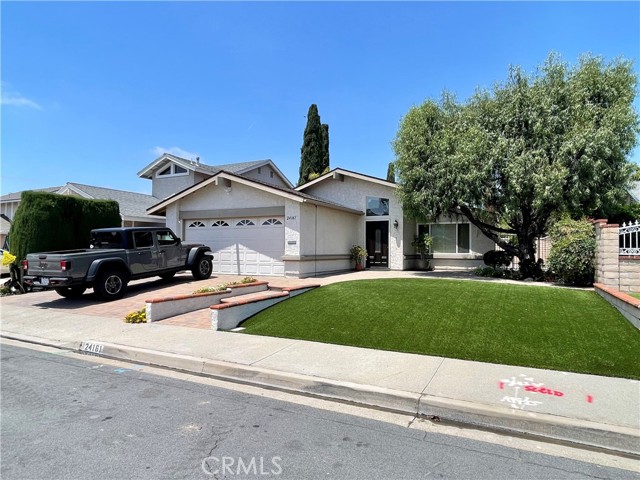 MLS# OC23082601
