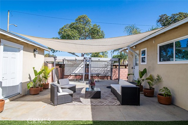 Detail Gallery Image 28 of 38 For 3581 Kemble Ave, Long Beach,  CA 90808 - 3 Beds | 2/1 Baths