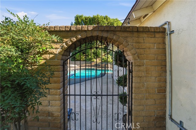 Detail Gallery Image 7 of 42 For 6320 Fairlynn, Yorba Linda,  CA 92886 - 3 Beds | 2 Baths