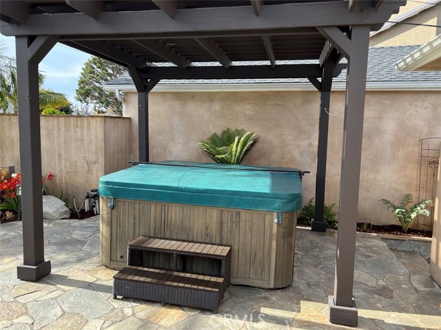 3003 Johnston Avenue, Redondo Beach, California 90278, 3 Bedrooms Bedrooms, ,2 BathroomsBathrooms,Residential,Sold,Johnston,SB22044317
