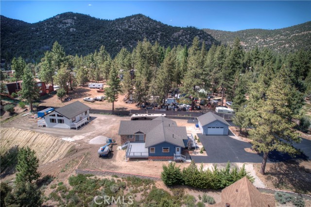 Detail Gallery Image 40 of 74 For 1101 Mound St, Big Bear City,  CA 92314 - 7 Beds | 4/2 Baths