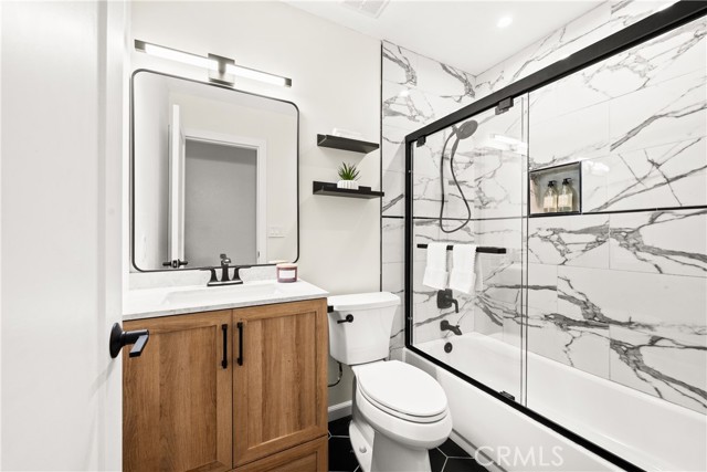 27131 La Fuente, Mission Viejo CA: https://media.crmls.org/medias/6e06f18a-d771-4f61-9646-2cfda26f0a18.jpg