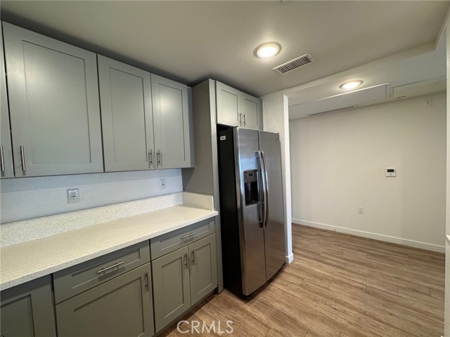 Detail Gallery Image 7 of 37 For 1025 S Berendo St #411,  Los Angeles,  CA 90006 - 2 Beds | 2 Baths