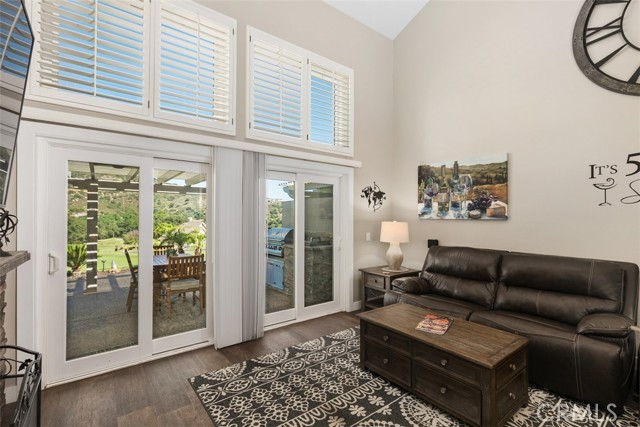 Detail Gallery Image 11 of 43 For 38649 Bears Paw Dr, Murrieta,  CA 92562 - 2 Beds | 2/1 Baths