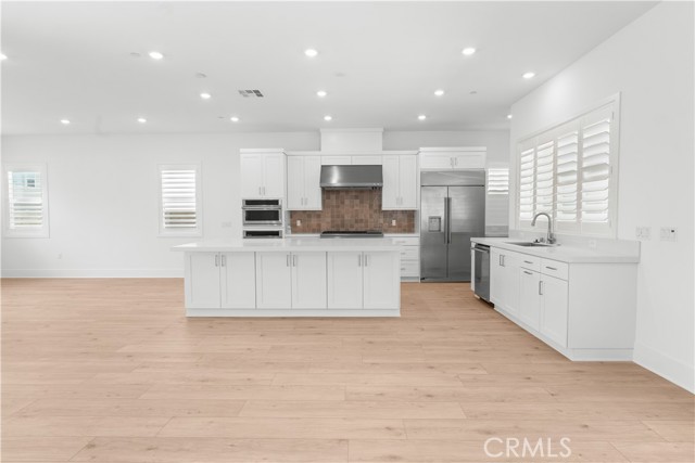 240 Sora, Irvine CA: https://media.crmls.org/medias/6e07ccb1-4af3-4308-a1cc-982f64957230.jpg
