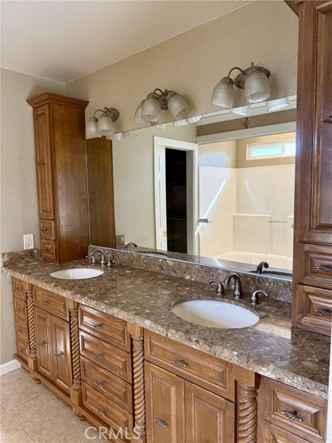 12112 Lasselle Street, Moreno Valley CA: https://media.crmls.org/medias/6e08ca7f-be0f-47c1-8892-6cb6ec4e7b4d.jpg