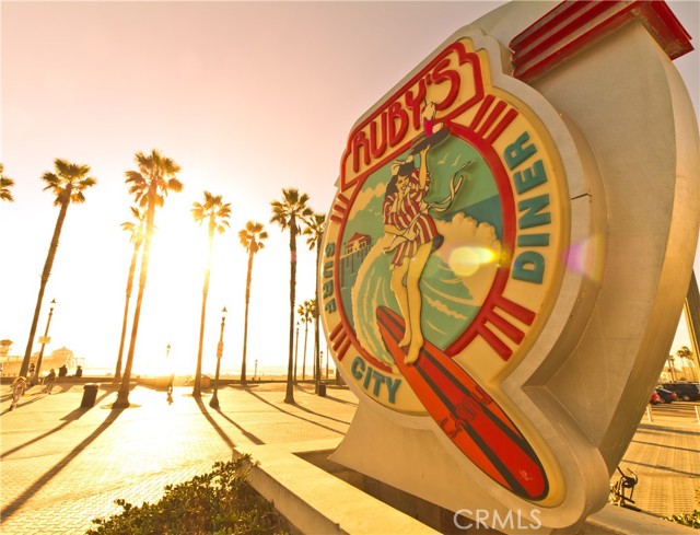 Detail Gallery Image 19 of 30 For 502 12th, Huntington Beach,  CA 92648 - 3 Beds | 2 Baths