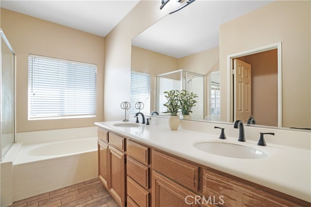 Detail Gallery Image 16 of 26 For 1480 Floral Park St, Corona,  CA 92881 - 3 Beds | 2 Baths