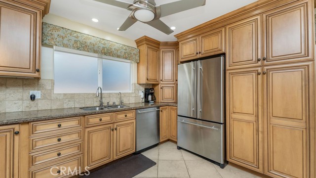 1612 W 22nd Street, San Pedro CA: https://media.crmls.org/medias/6e0c2add-ec7b-428a-b974-b607efc6d25c.jpg