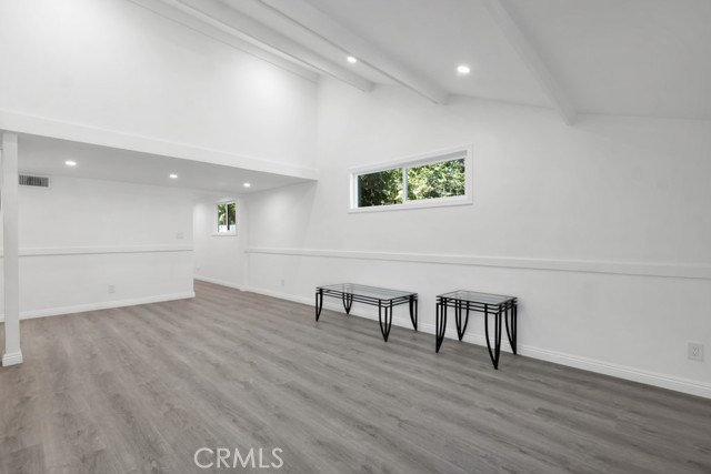 10732 Hatteras Street, North Hollywood CA: https://media.crmls.org/medias/6e0d9bae-7462-4000-8bf5-efac56057aca.jpg