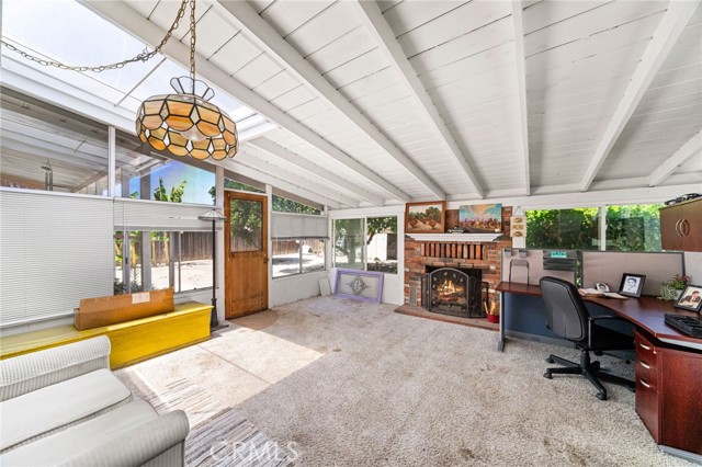 1830 E Victoria Avenue, San Bernardino CA: https://media.crmls.org/medias/6e0db0c7-454b-4fa2-953f-614d459be8a4.jpg