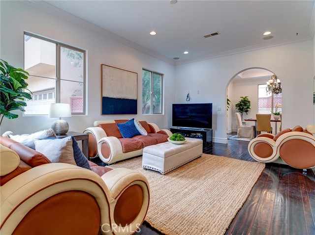 3925 Newton Street, Torrance, California 90505, 4 Bedrooms Bedrooms, ,5 BathroomsBathrooms,Residential,Sold,Newton,SB22173662