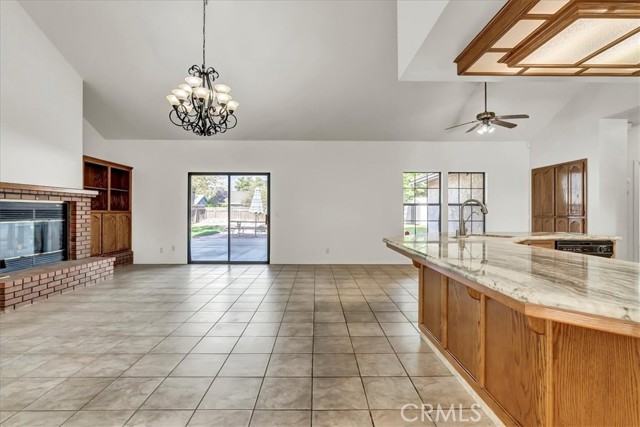 Detail Gallery Image 20 of 53 For 1219 University Ave, Hanford,  CA 93230 - 3 Beds | 2 Baths