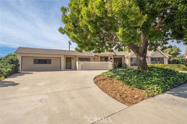 Detail Gallery Image 2 of 52 For 1549 N Oaks Ct, Ontario,  CA 91762 - 4 Beds | 3 Baths