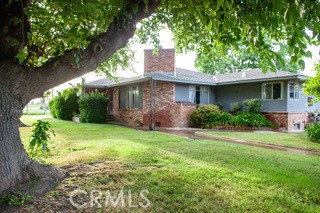 Detail Gallery Image 2 of 22 For 45374 Valeria Ave, Dos Palos,  CA 93620 - 2 Beds | 2 Baths