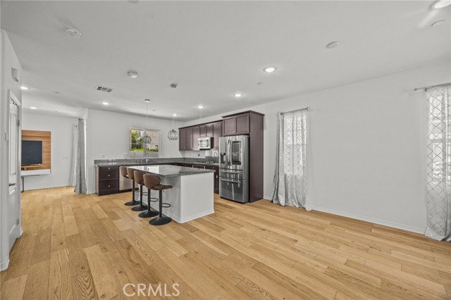 7543 Shorthorn Street, Chino CA: https://media.crmls.org/medias/6e112668-ef82-40c2-97de-1cf5d6dc2e5d.jpg